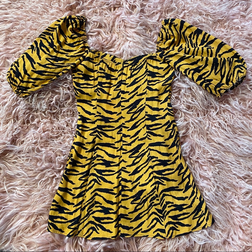 Reformation Kopa Tigress Dress NWT 4 - Picture 6 of 8